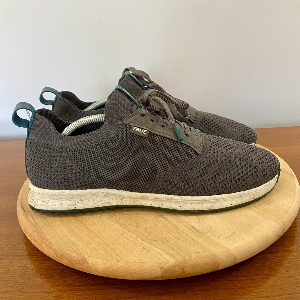 TRUE Linkswear All Day Knit II Men's Golf Shoes Size 12 Spikeless Dark Gray